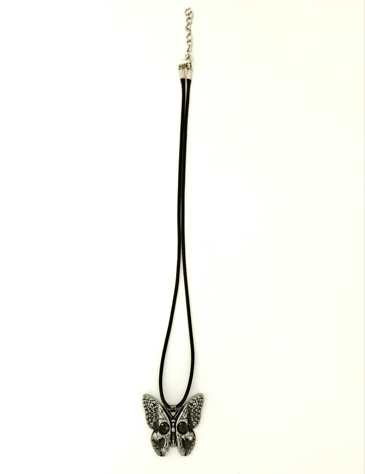 Collar ajustable polilla
