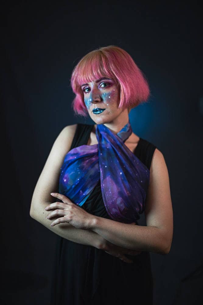 Pañuelo nebulosa de gasa celestial de CostureroReal