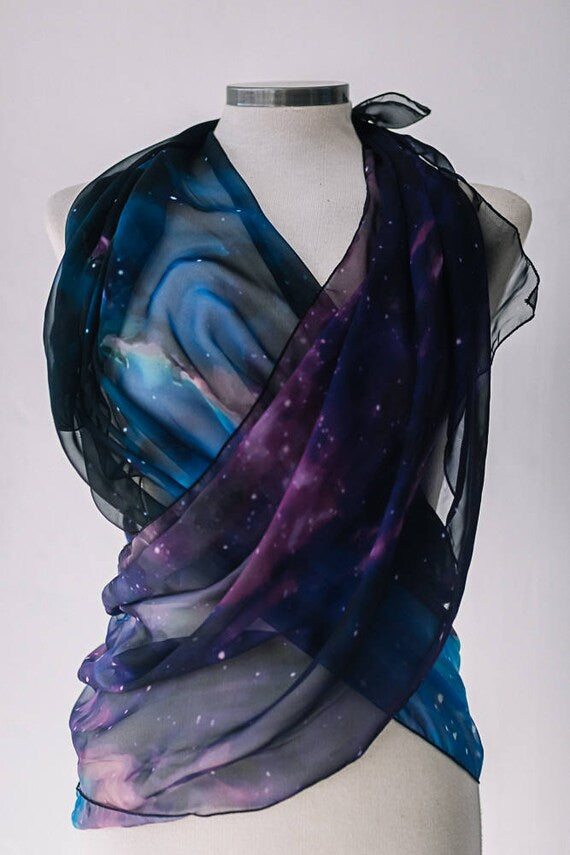 Pañuelo nebulosa de gasa celestial de CostureroReal