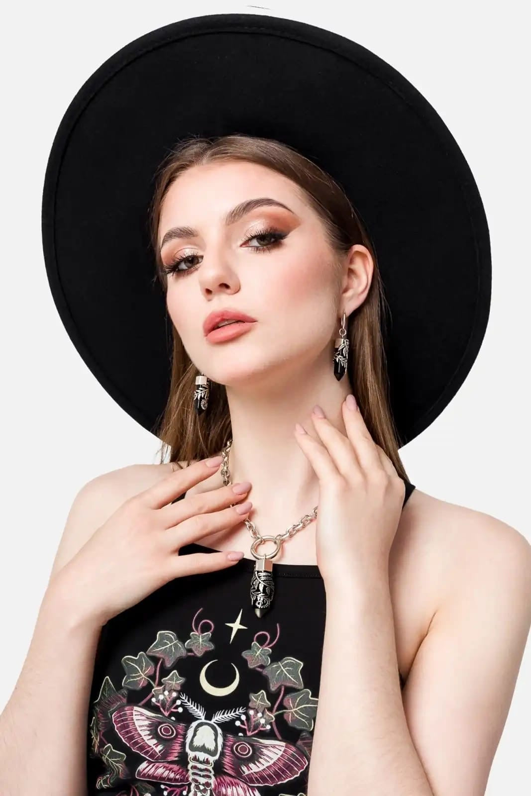 Gargantilla con anillo de cristal y helecho de Restyle