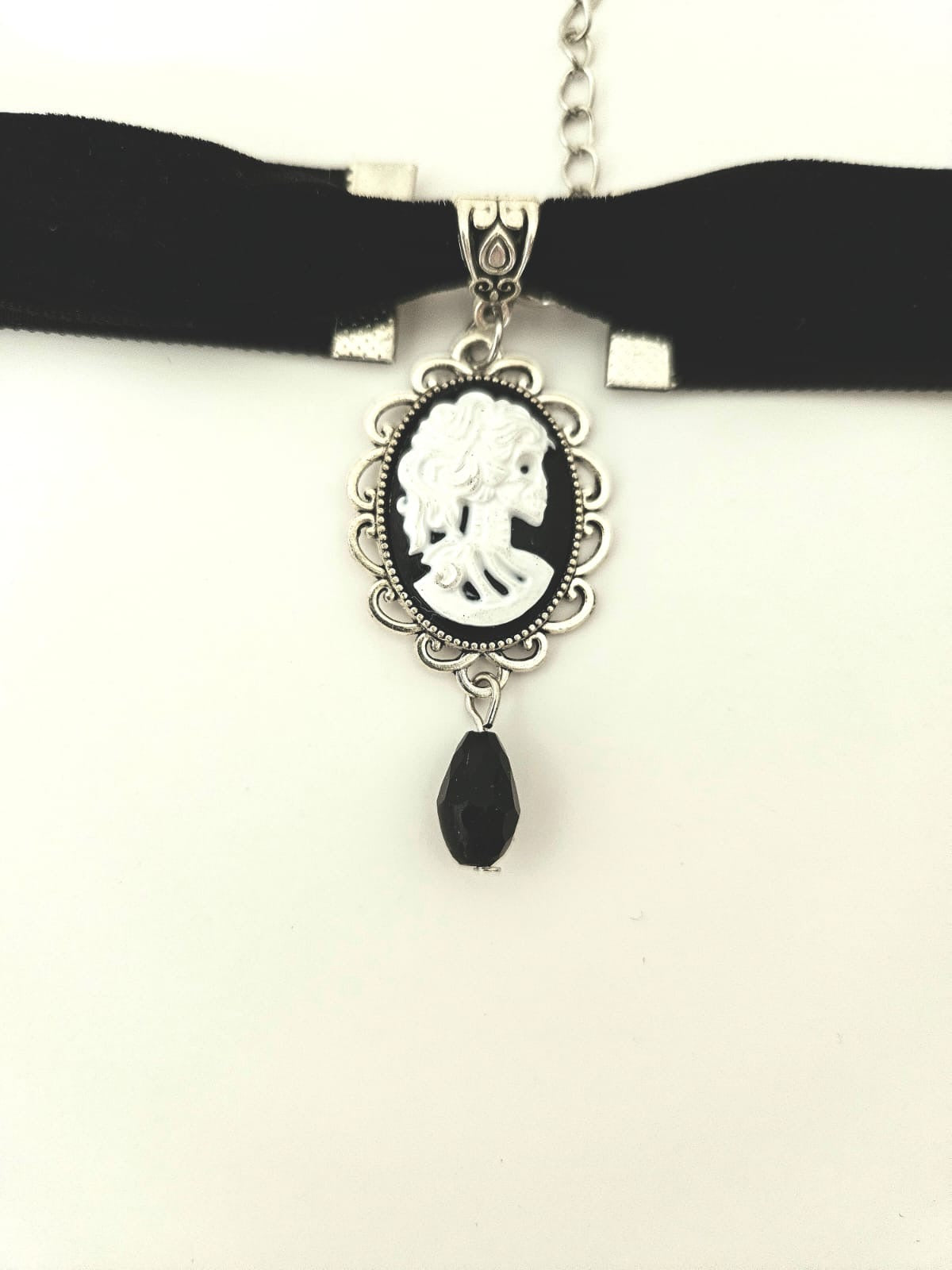 Choker ajustable terciopelo con camafeo