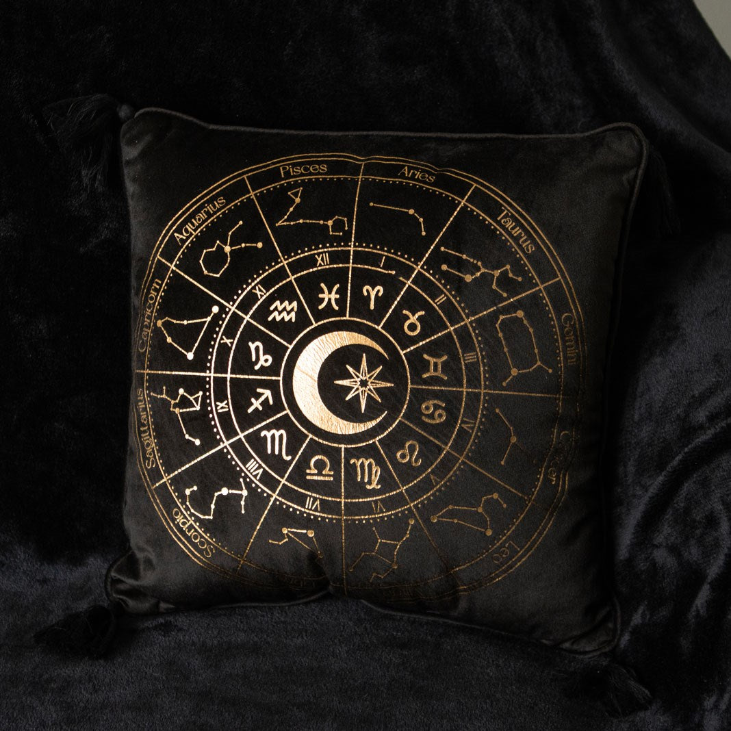 Cojín cuadrado negro con rueda astrológica de 35 cm