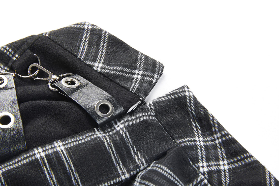 Falda punk de cuadros con plisados y dobladillo irregular