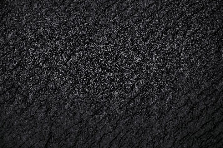 Top de rejillas con hombros descubiertos