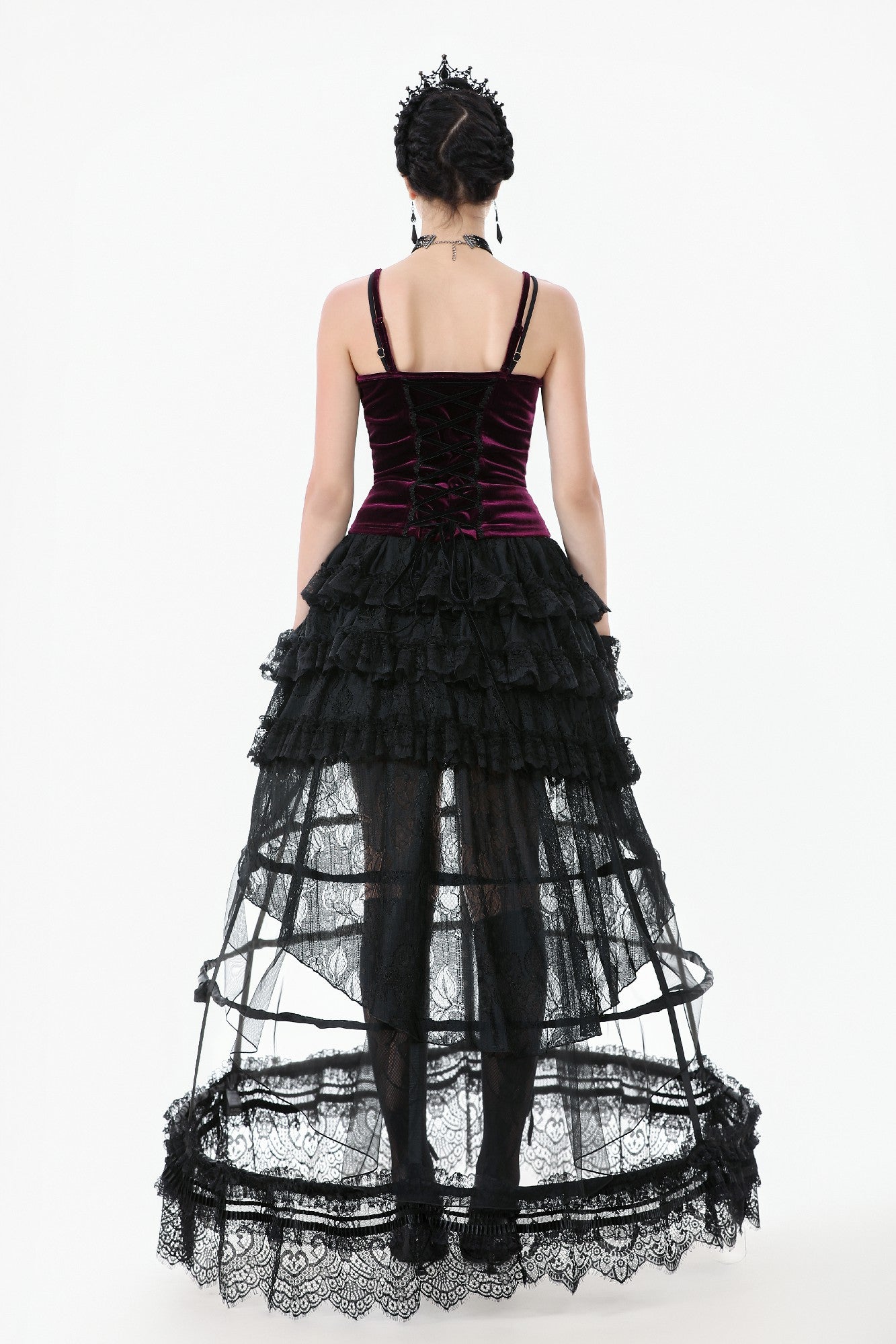 Top gótico de terciopelo burdeos con lazo de cinta y cordones en los laterales